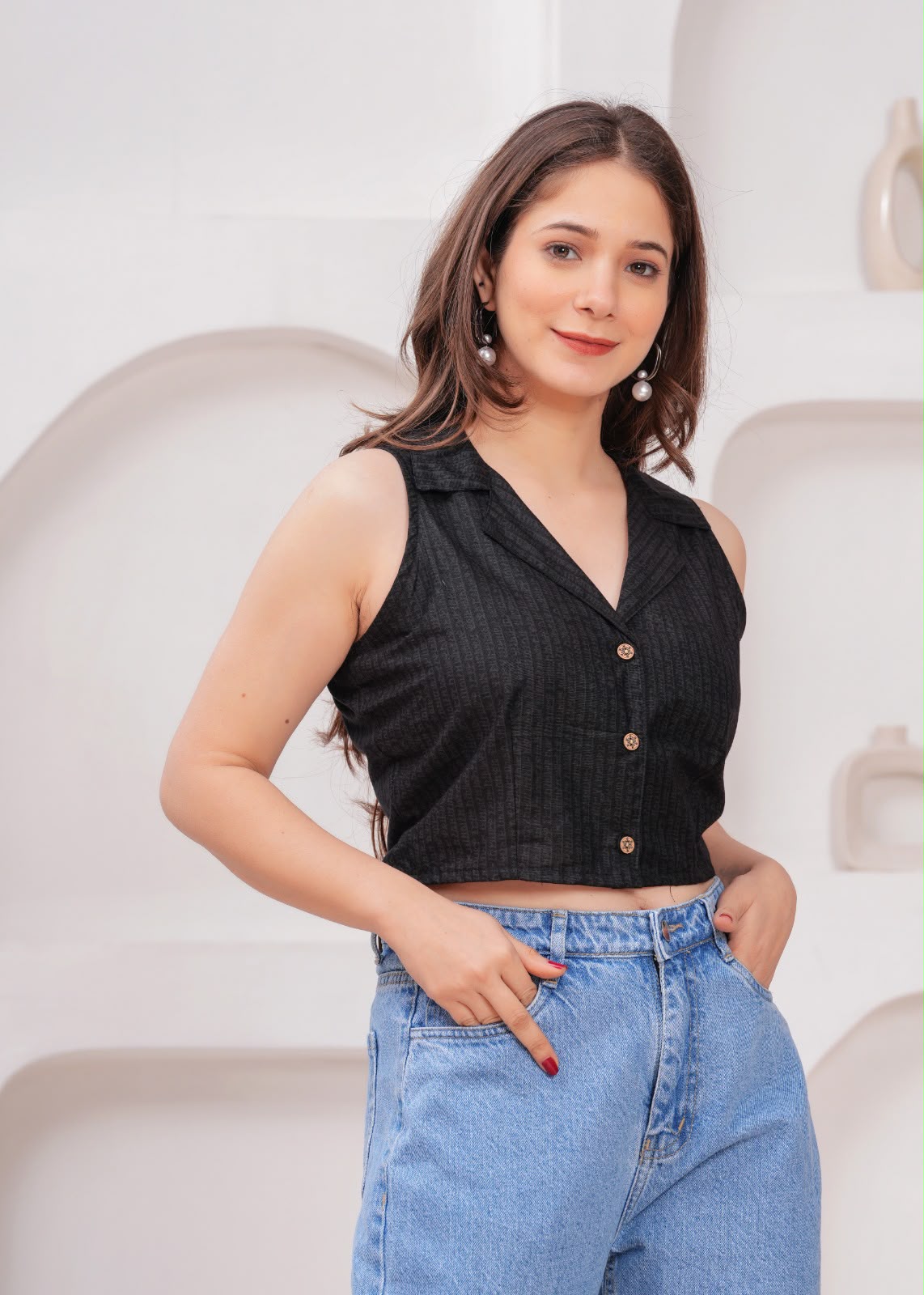 Black Striped Lapel Collar Sleeveless Button-Down Crop Top