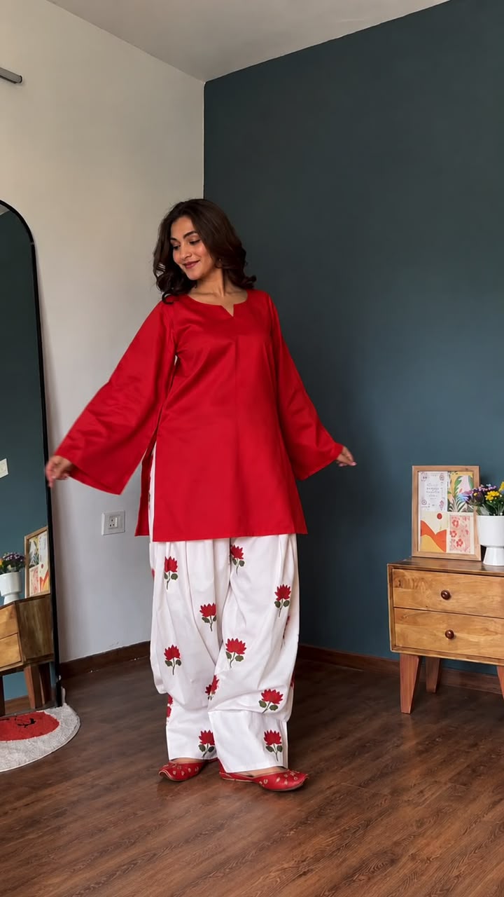 🌹Trending Farshi Suit 🌹 flowy Farshi Red